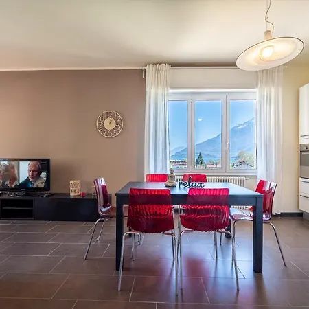 Nymphs Of Como, House Of Harmony - View Lägenhet Dongo